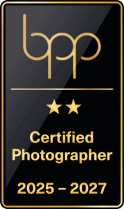 Bund professioneller Portraitfotografen Zertifikat 2025 Dunkel 2 Sterne