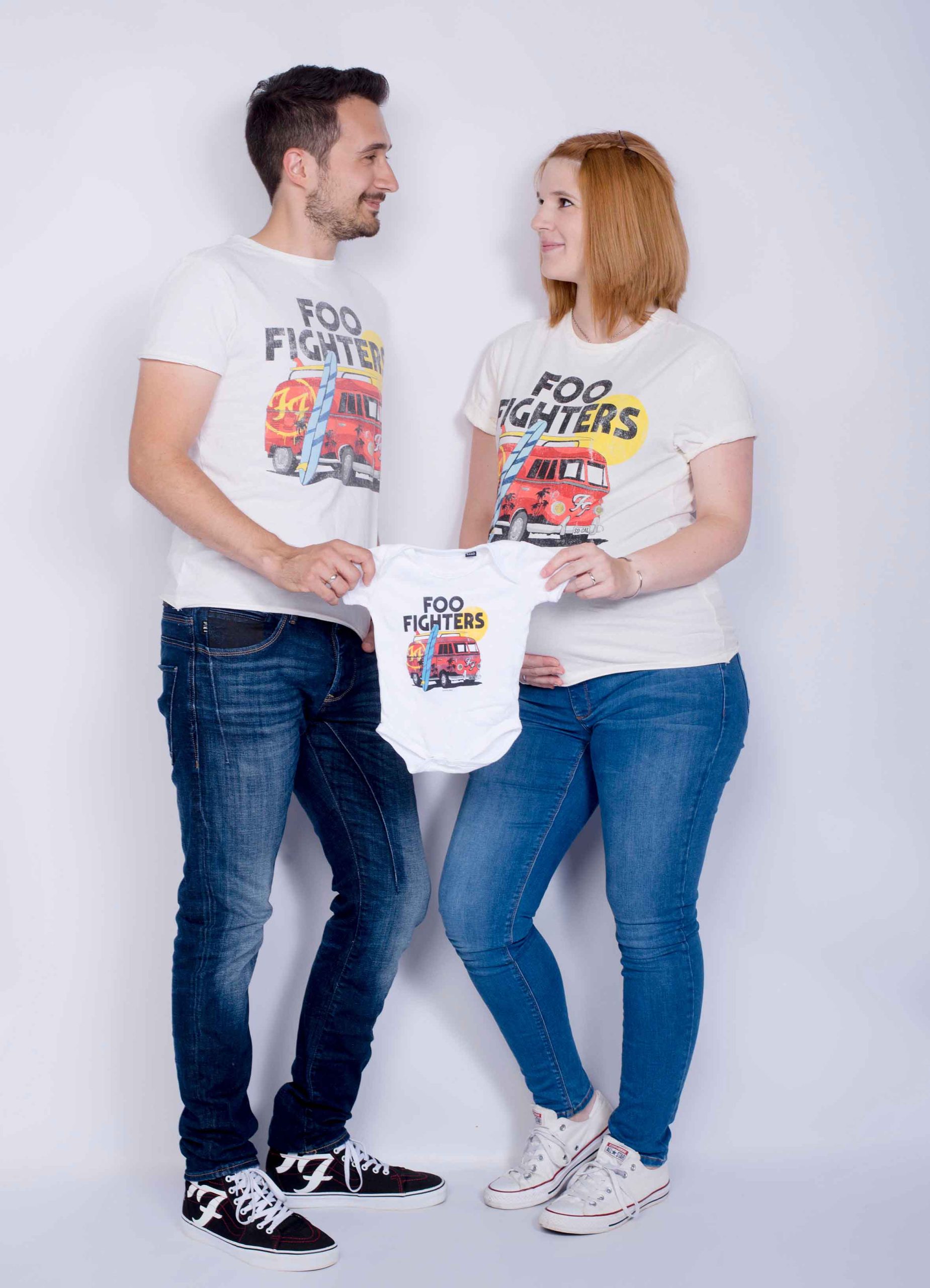 GNS (13) Portrait einer schwangeren Frau mit ihrem Partner.
